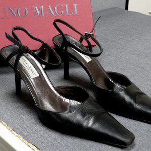 Bruno Magli Pumps Heels Shoes Sz 7.5 B BLK Leather